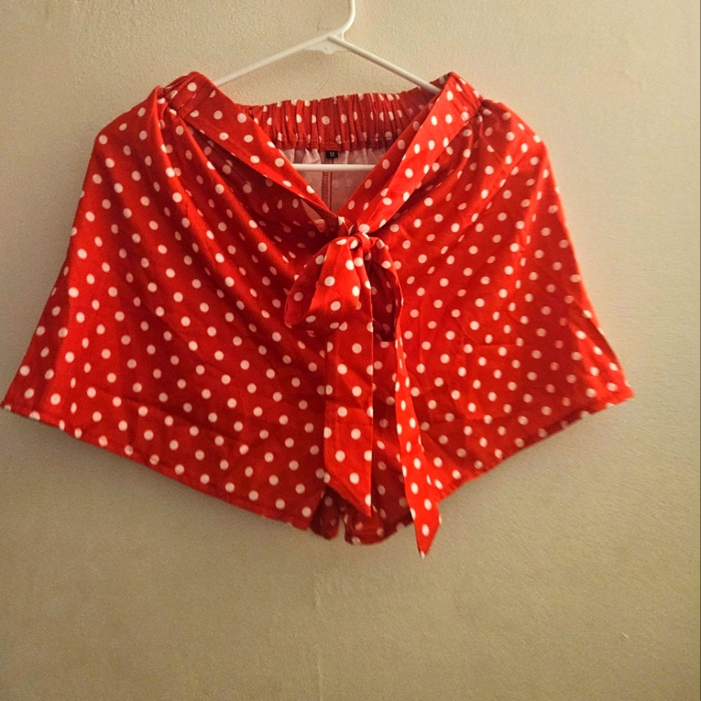 Medium Red‎ Polka Dot Shorts
